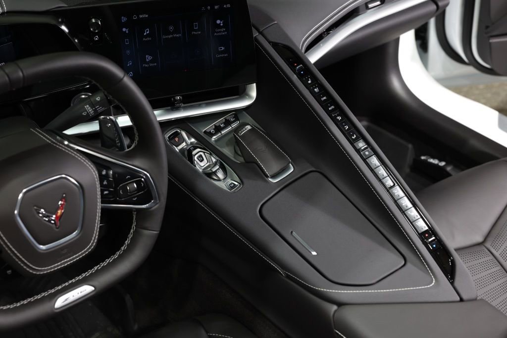 Used 2025 Chevrolet Corvette Z06 image 46