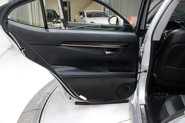 Used 2018 Lexus ES 350 w/ Premier Package FWD image 34