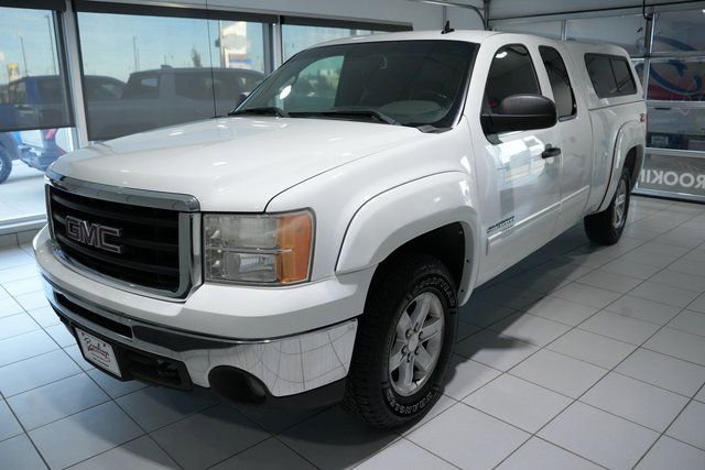Used 2011 GMC Sierra 1500 SLE w/ Power Tech Package image 4