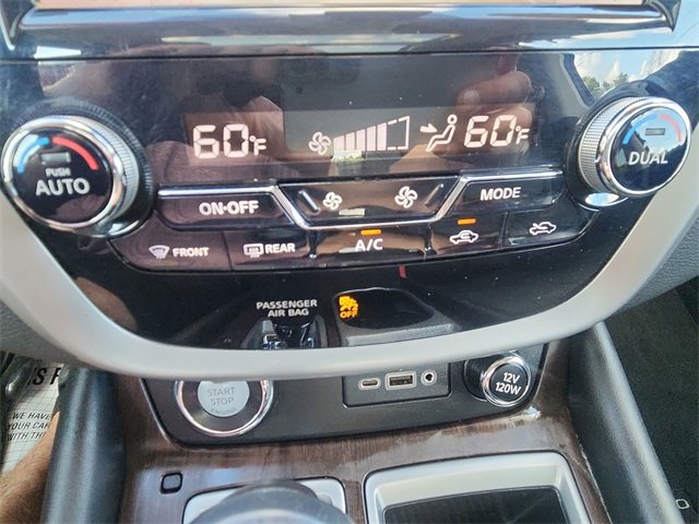 Certified 2020 Nissan Murano Platinum w/ Cargo Package image 19