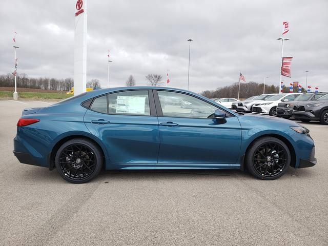 New 2026 Toyota Camry SE image 4