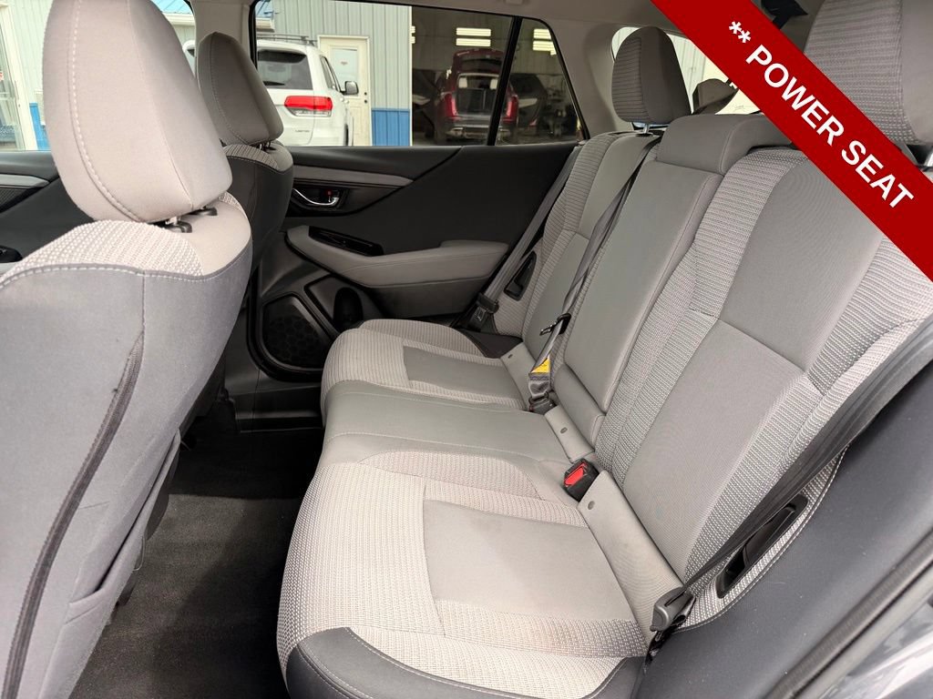 Used 2023 Subaru Outback Premium AWD/4WD image 11