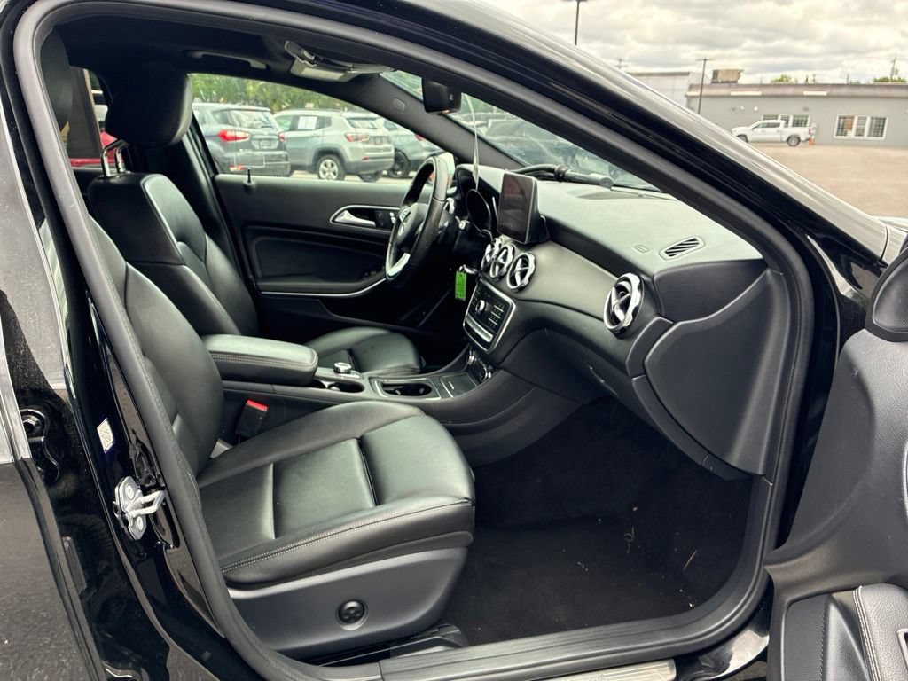 Used 2019 Mercedes-Benz GLA 250 4MATIC image 36