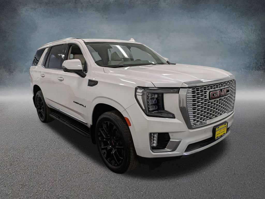 Used 2024 GMC Yukon Denali AWD/4WD image 3