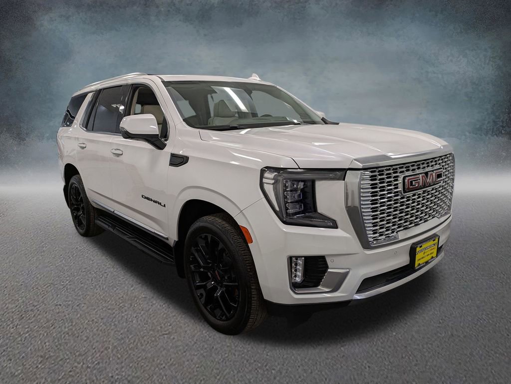 Used 2024 GMC Yukon Denali AWD/4WD image 3