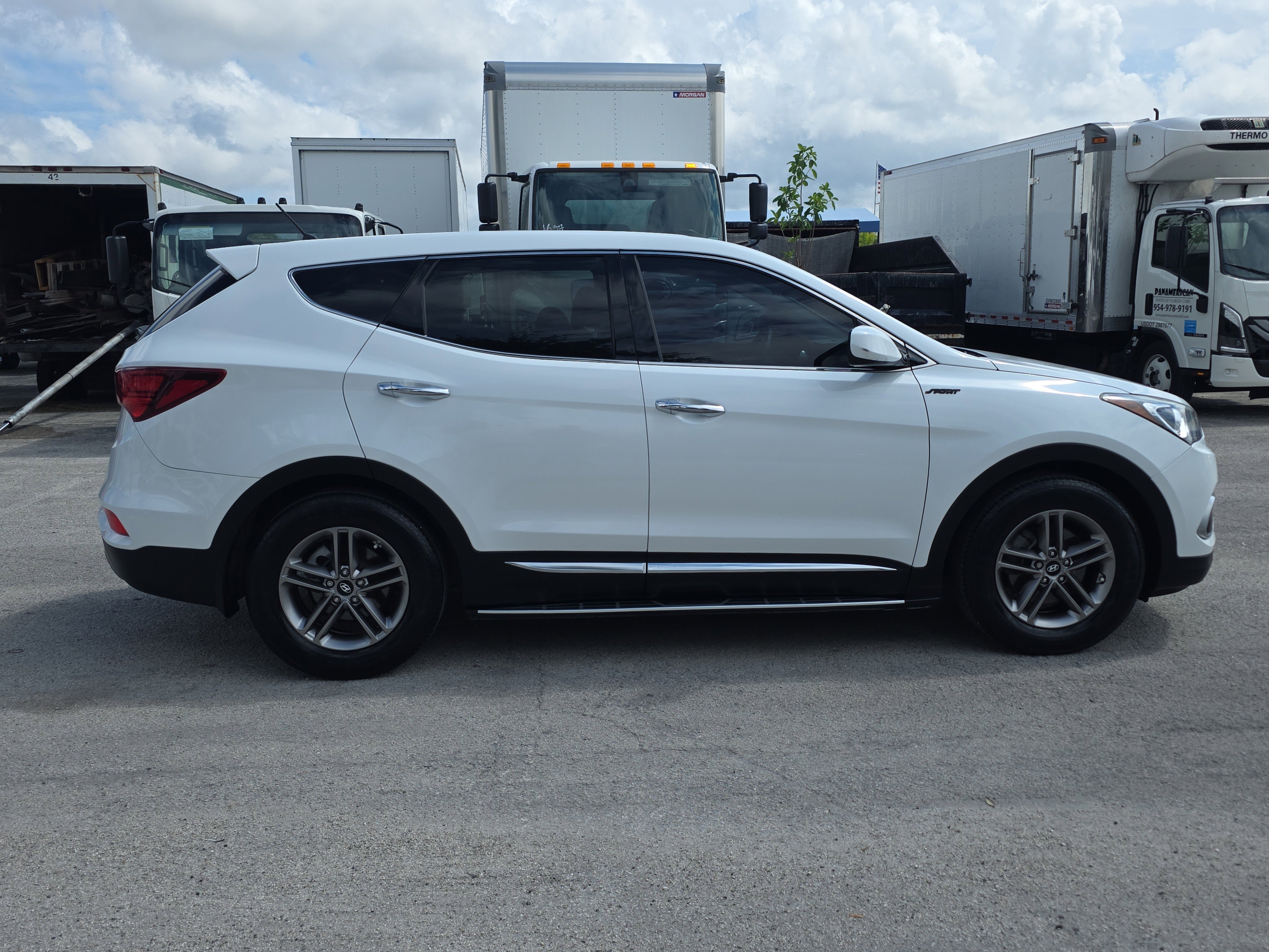 Used 2018 Hyundai Santa Fe Sport FWD image 8