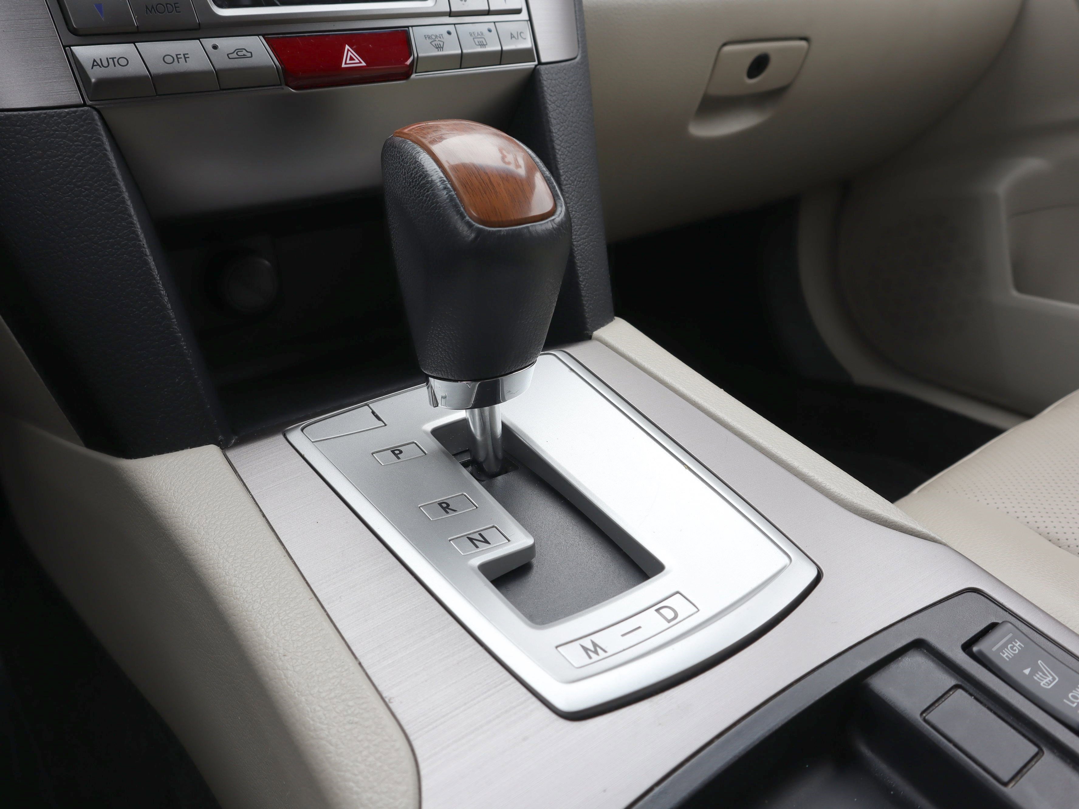 Used 2013 Subaru Outback 2.5i Limited image 14