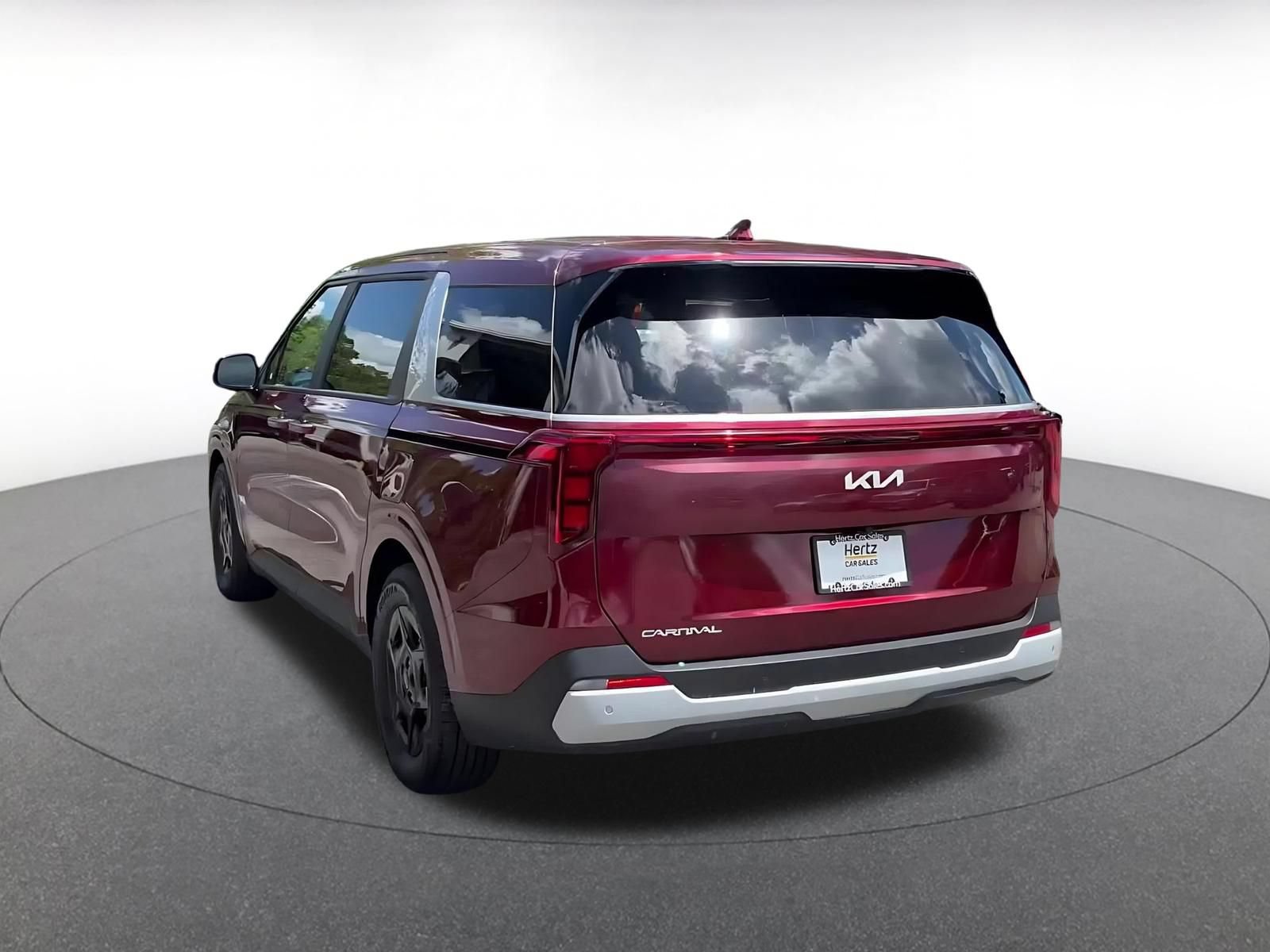 Used 2026 Kia Carnival FWD image 10