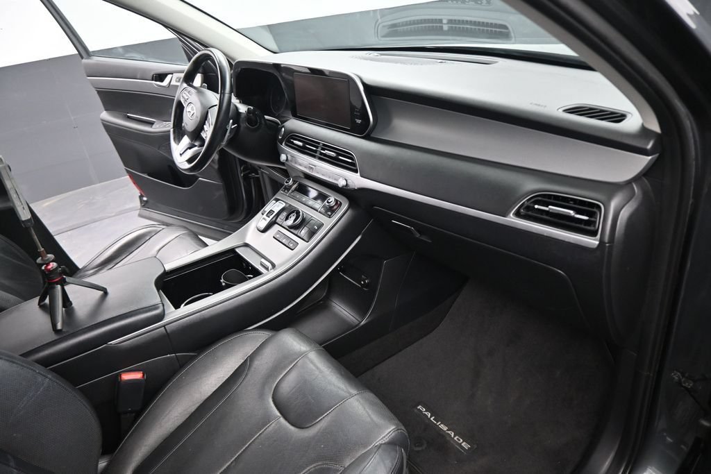 Used 2022 Hyundai Palisade SEL w/ Premium Package FWD image 19