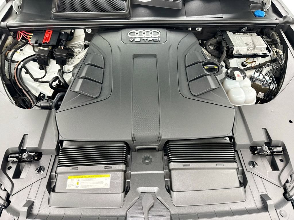 Used 2018 Audi Q7 3.0T Prestige w/ Prestige Package image 28