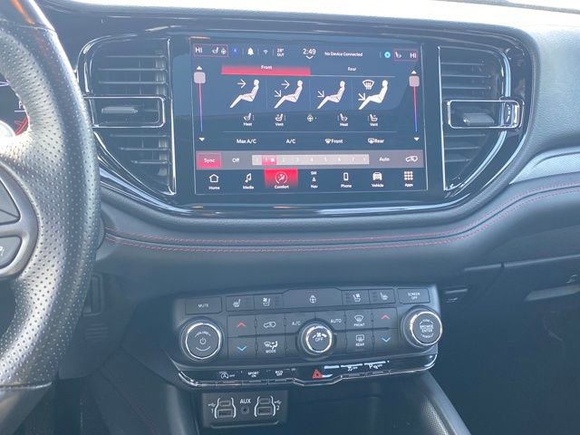 Used 2024 Dodge Durango GT image 10