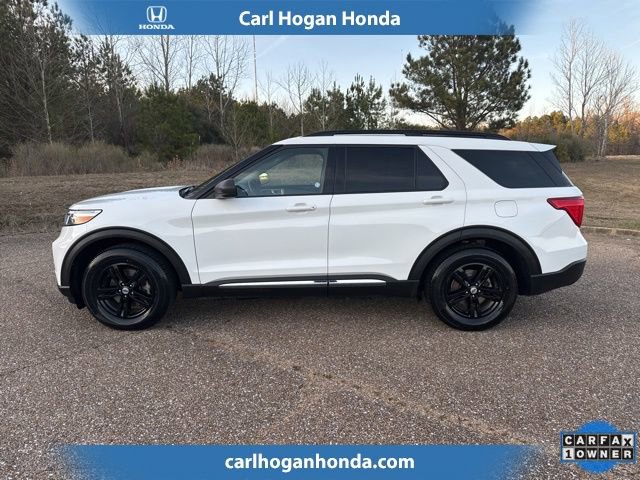 Used 2023 Ford Explorer XLT w/ Equipment Group 202A image 5