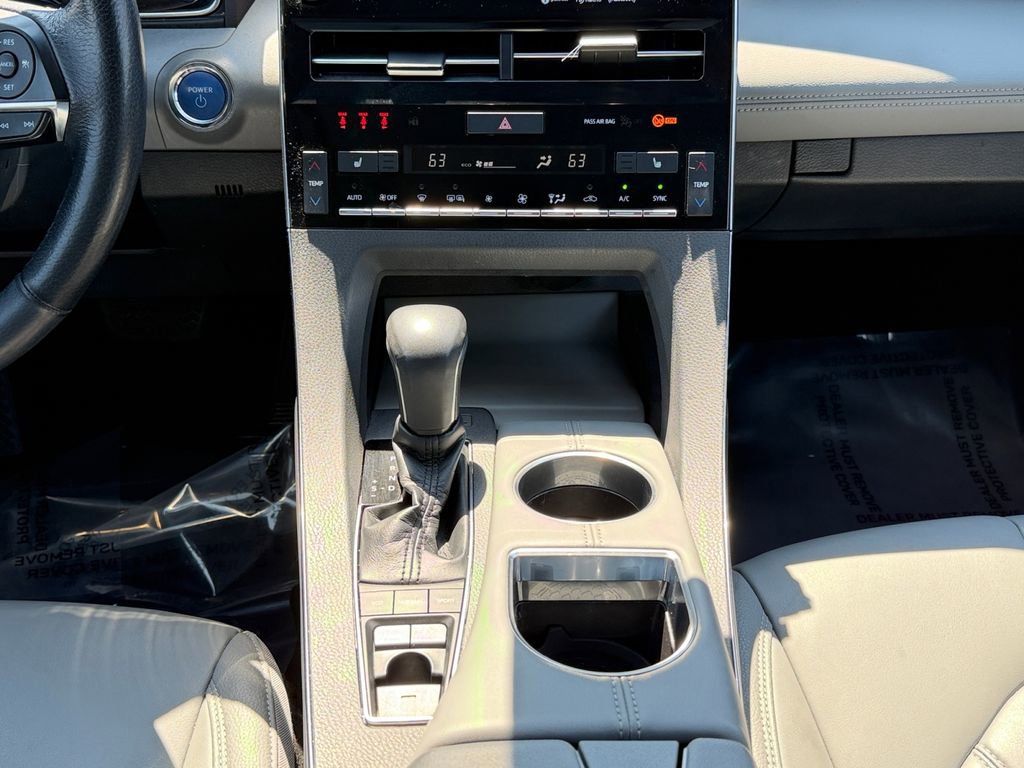 Certified 2020 Toyota Avalon XLE w/ Moonroof Package image 15