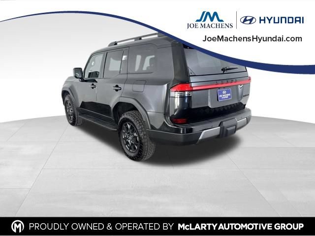 Used 2024 Lexus GX 550 AWD/4WD image 9