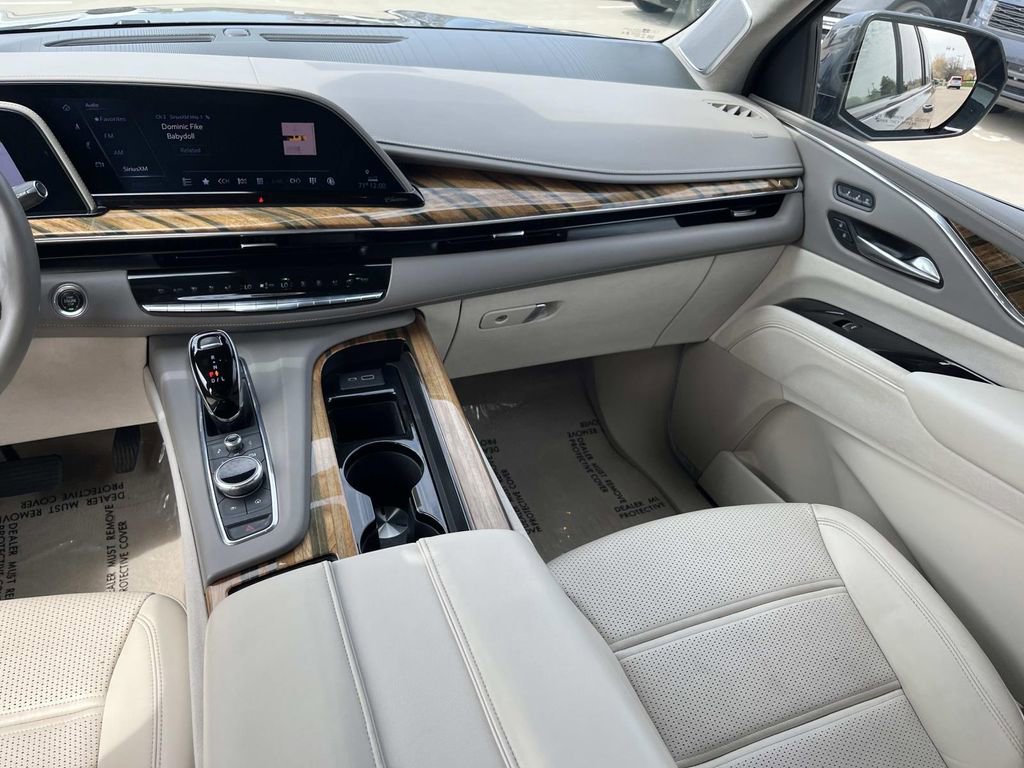 Used 2021 Cadillac Escalade ESV Sport Platinum image 15