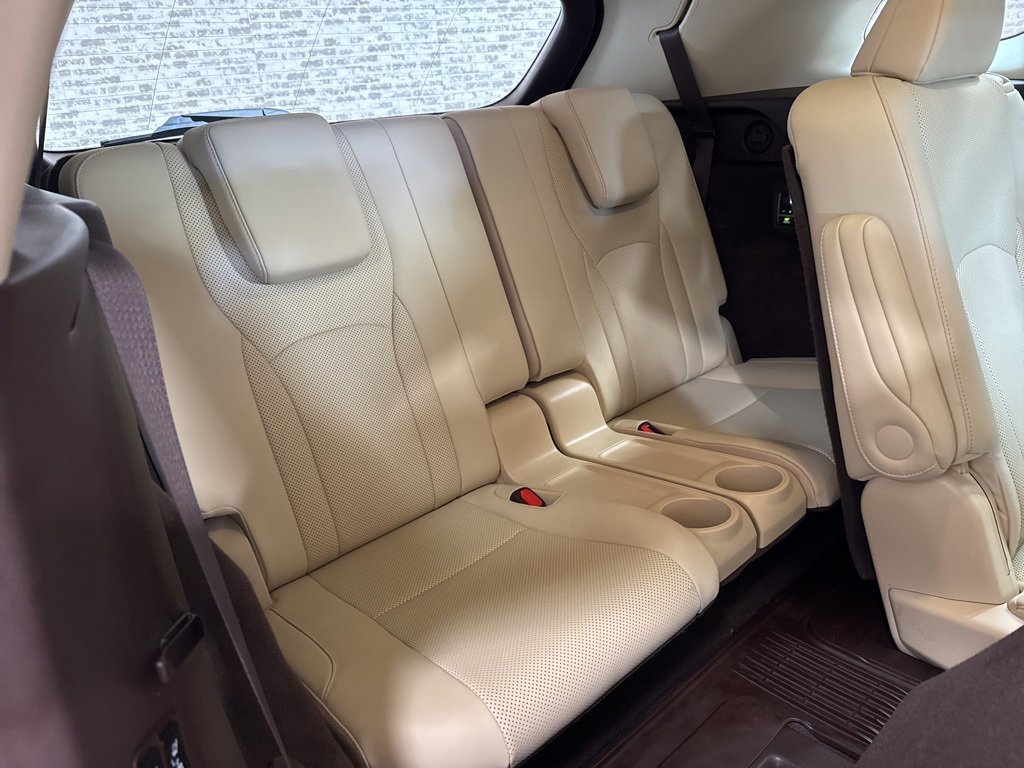 Used 2020 Lexus RX 450hL AWD w/ Premium Package image 13