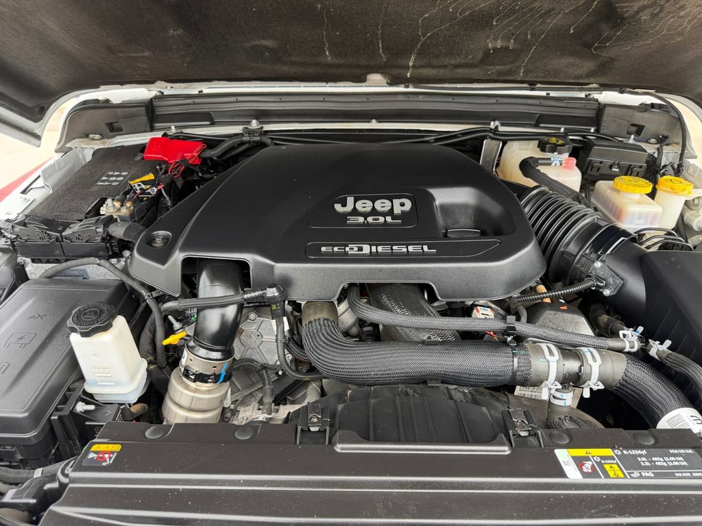Used 2021 Jeep Wrangler Unlimited Rubicon AWD/4WD image 19
