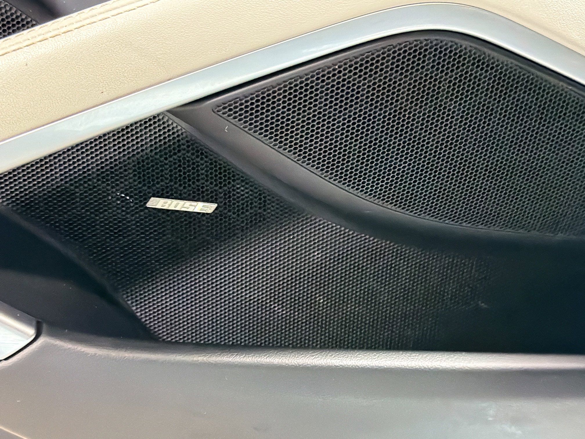 Certified 2025 Porsche 718 Boxster RWD image 21