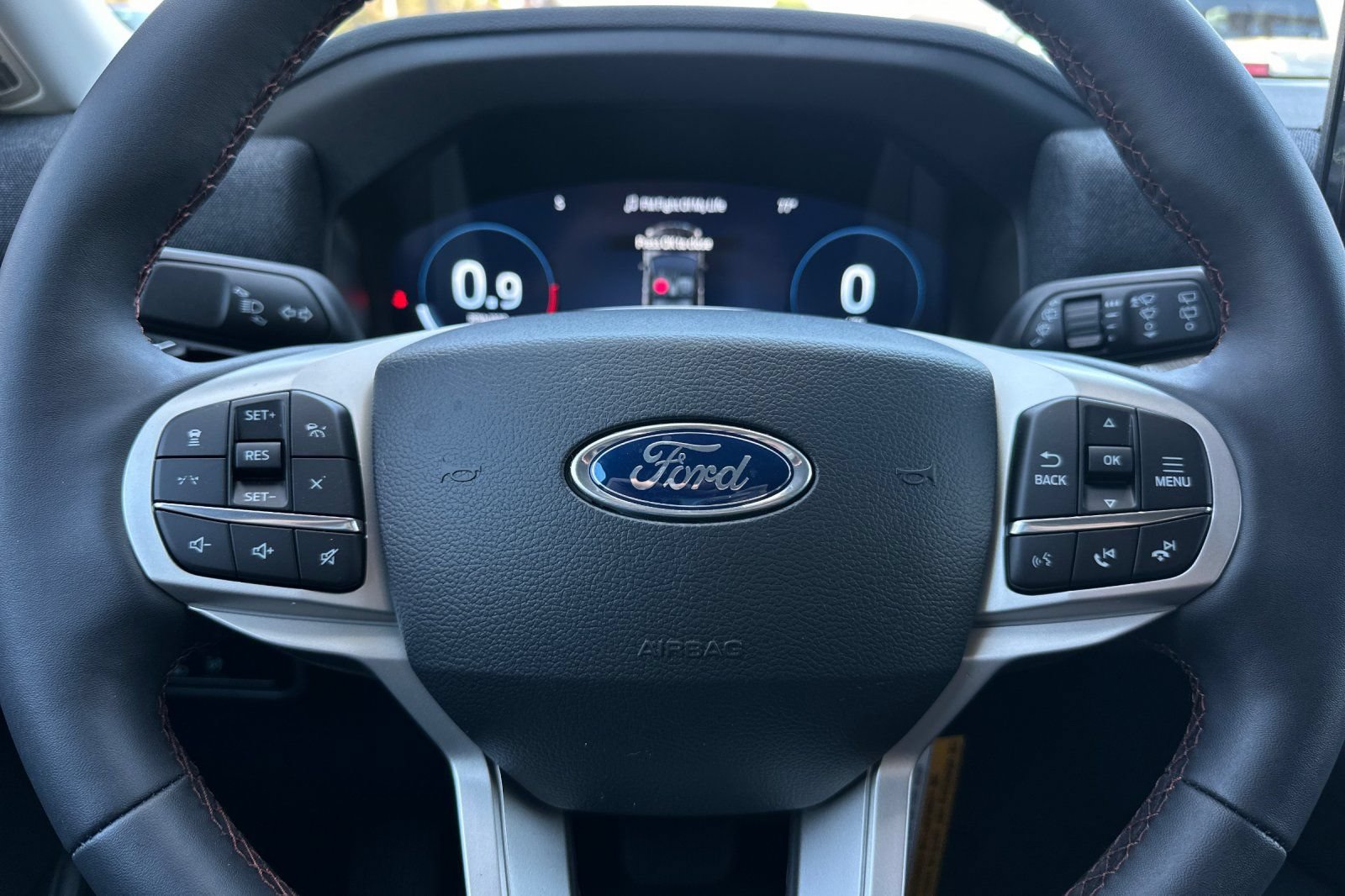 New 2026 Ford Explorer Active w/ Active Comfort Package RWD image 24