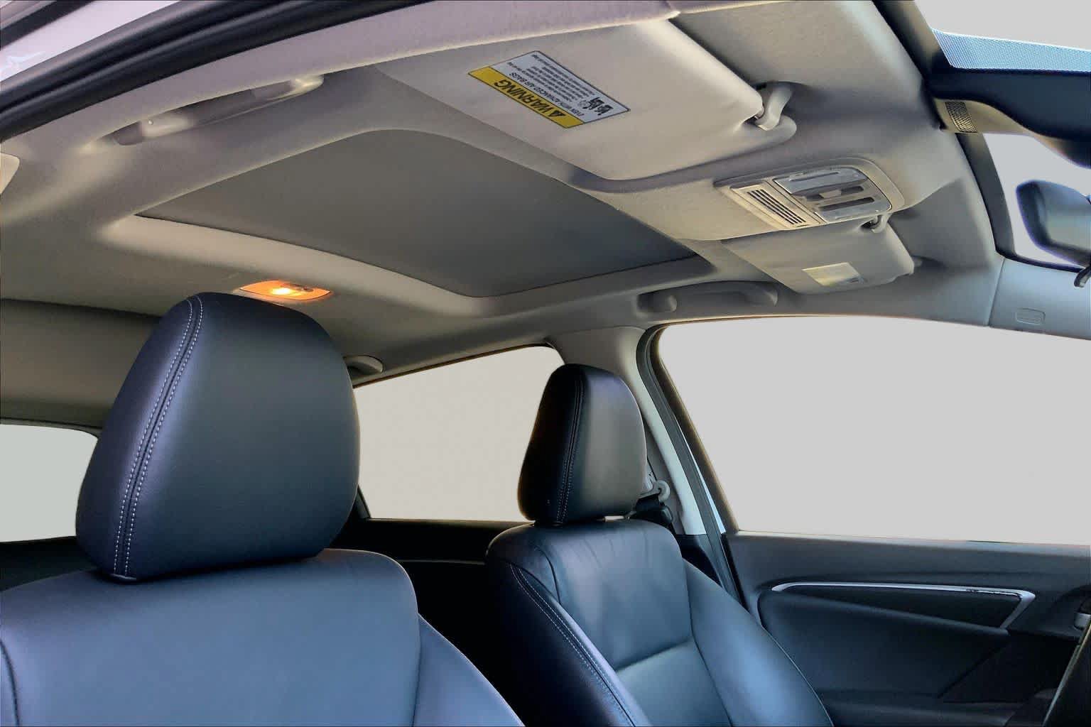 Used 2018 Honda Fit EX-L image 14
