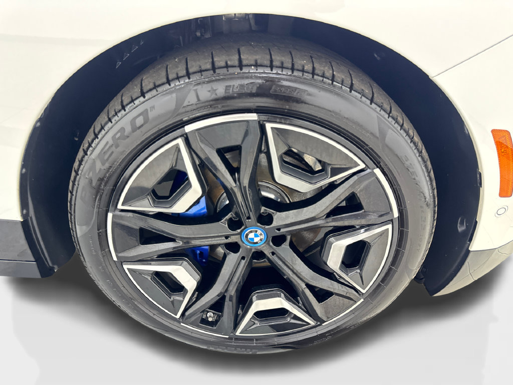 Used 2023 BMW iX M60 w/ Executive Package AWD/4WD image 81
