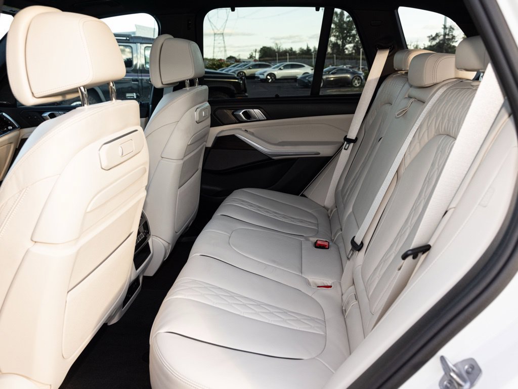 Used 2026 BMW X5 xDrive50e w/ Executive Package AWD/4WD image 48