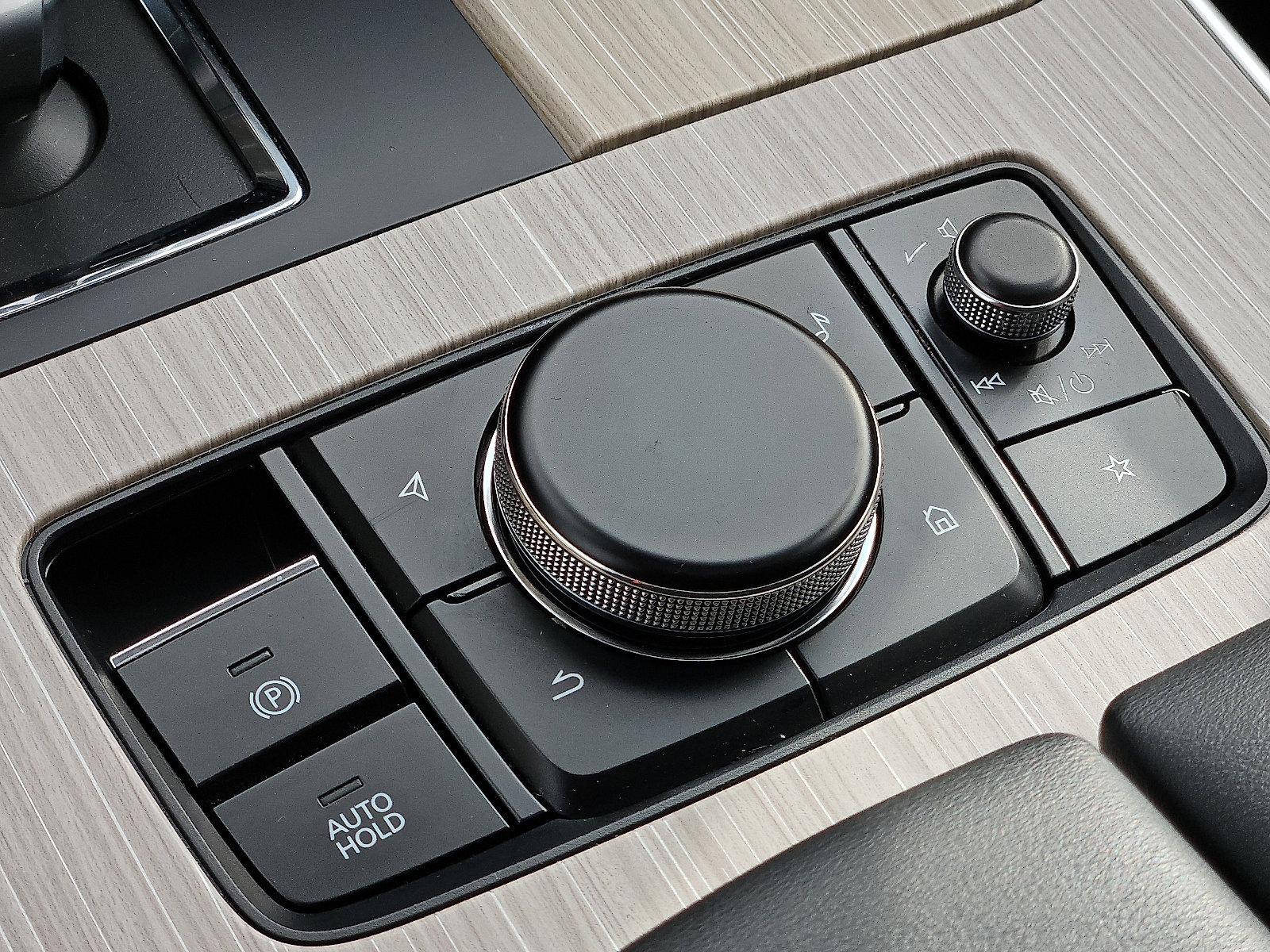 Used 2024 MAZDA CX-90 Plug-In Hybrid w/ Preferred image 25