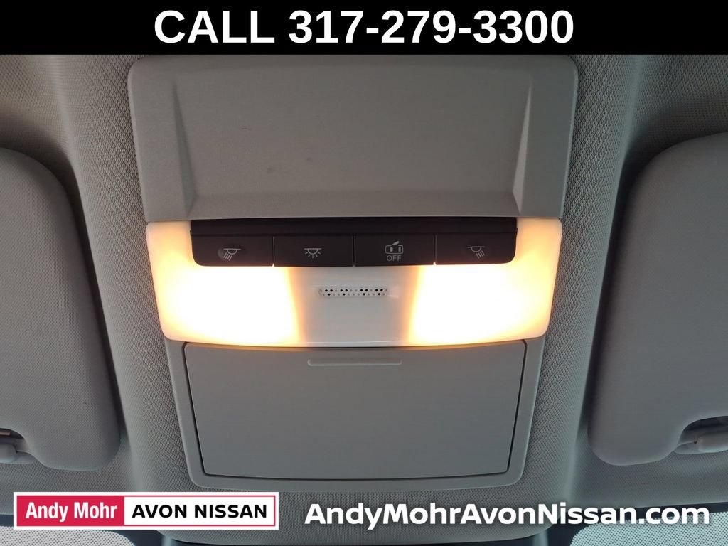 Used 2024 Nissan Rogue S FWD image 30