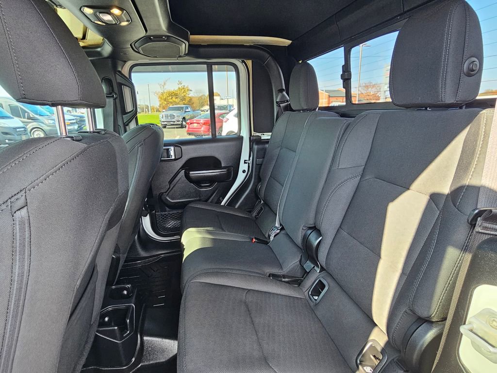 Used 2020 Jeep Gladiator Sport w/ Quick Order Package 24S image 29