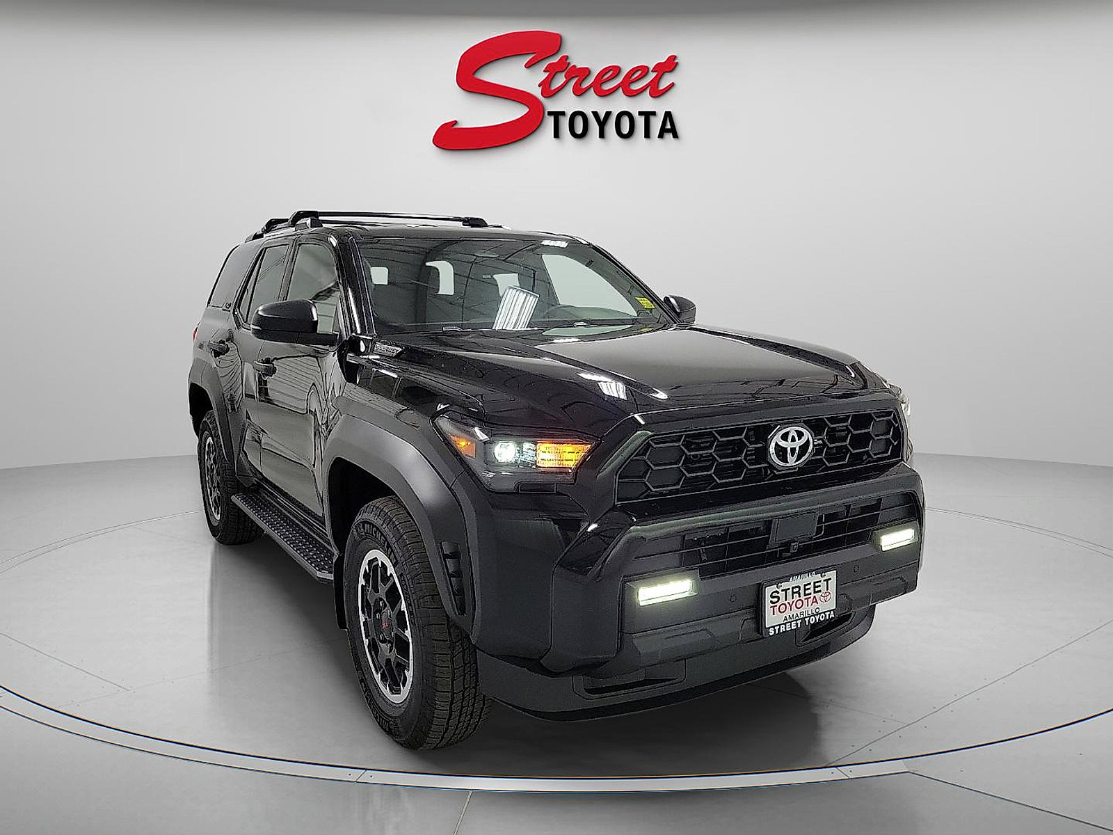 Certified 2025 Toyota 4Runner TRD Off-Road image 5