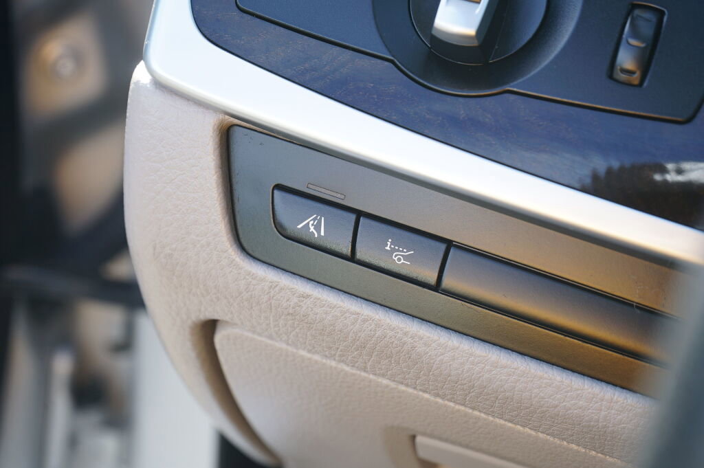 Used 2013 BMW 535i xDrive Sedan image 17