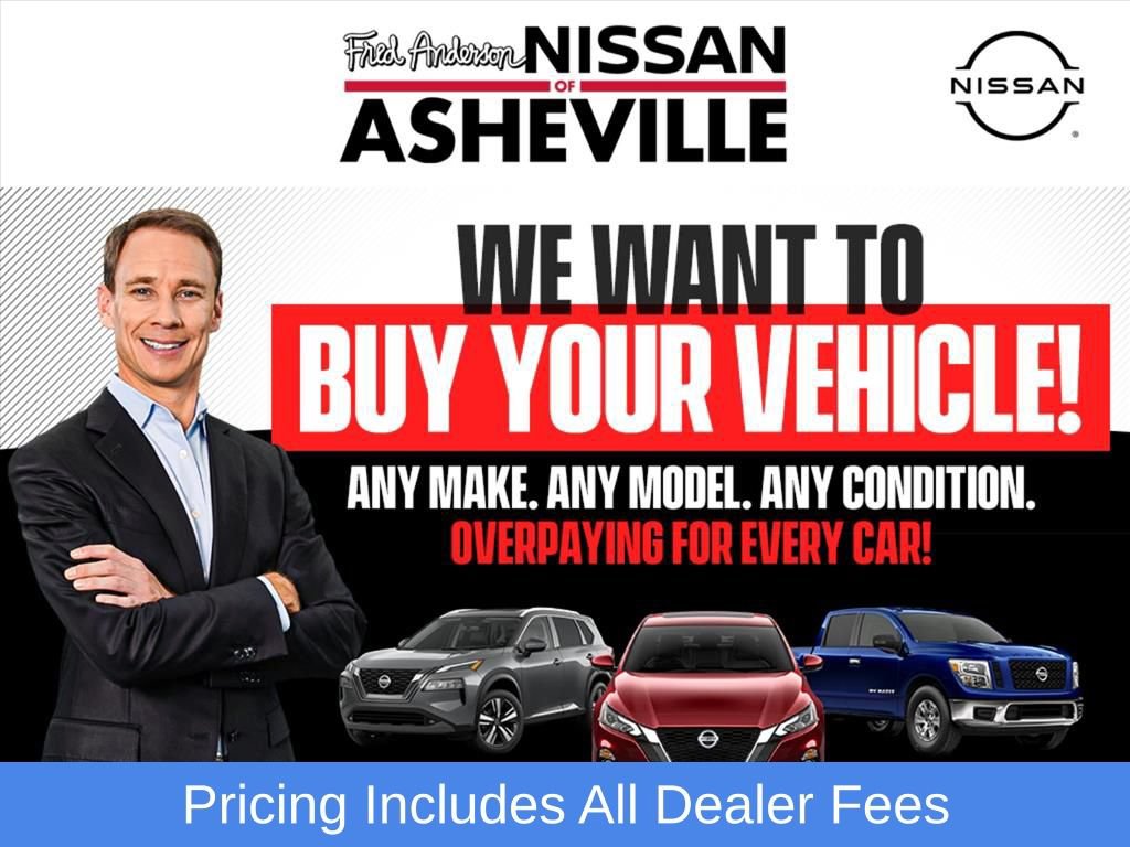 Used 2024 Nissan Kicks SR w/ SR Premium Package FWD image 2