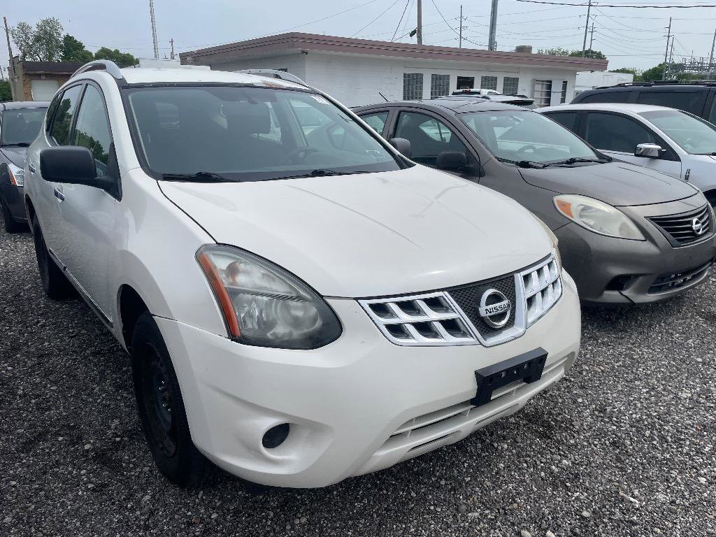 Used 2014 Nissan Rogue S w/ Convenience Package AWD/4WD image 3