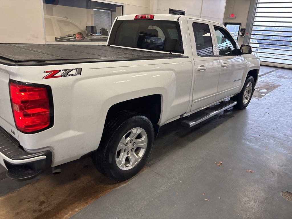 Used 2019 Chevrolet Silverado 1500 LT w/ All Star Edition image 4