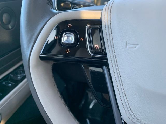 Used 2023 Lincoln Aviator Reserve w/ Jet Package image 27