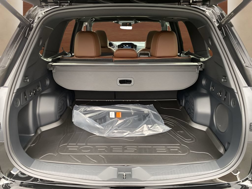 Used 2026 Subaru Forester Touring image 12