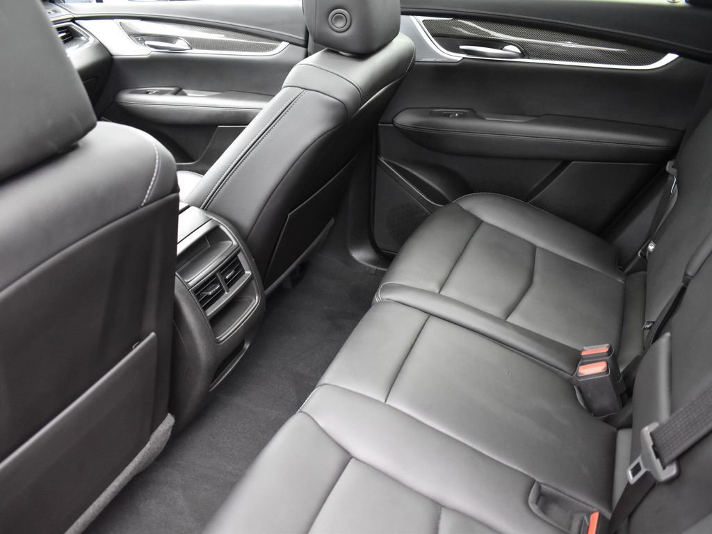 Certified 2023 Cadillac XT5 Sportv image 24