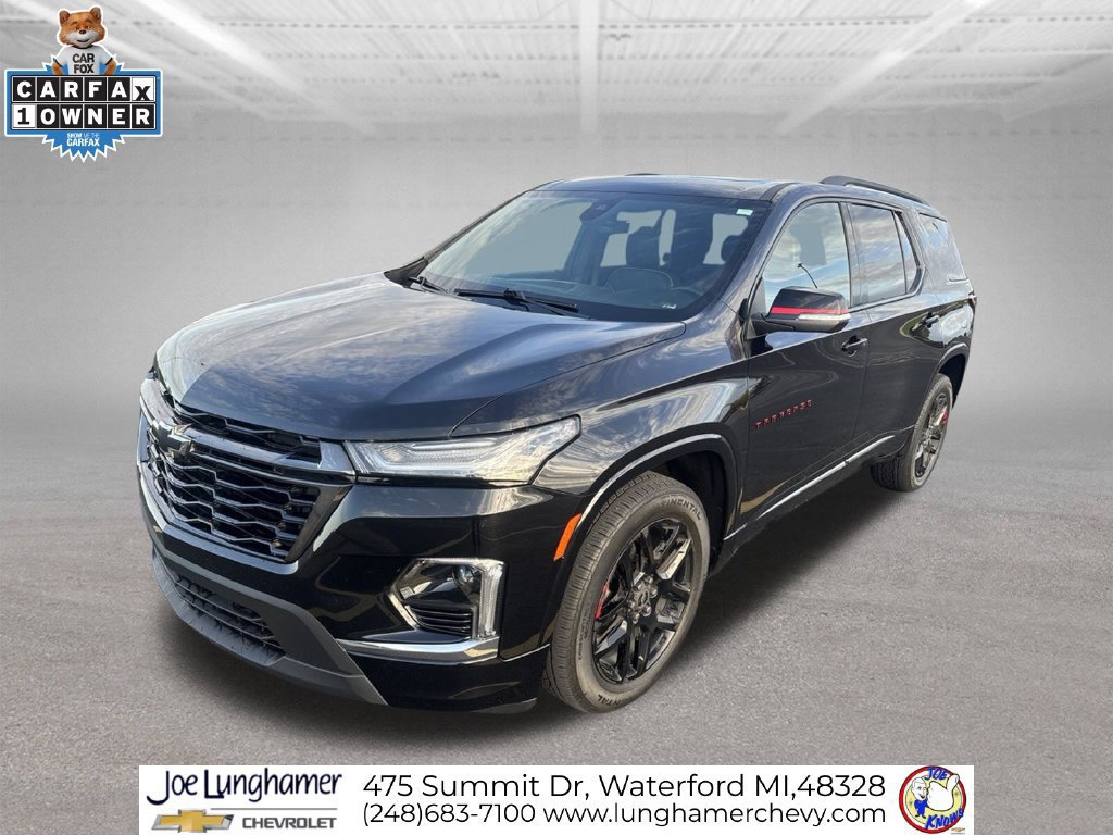 Used 2023 Chevrolet Traverse Premier w/ Redline Edition FWD image 7