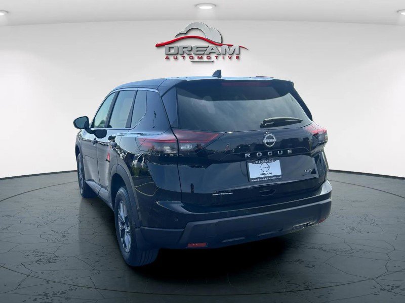 New 2026 Nissan Rogue SV image 5