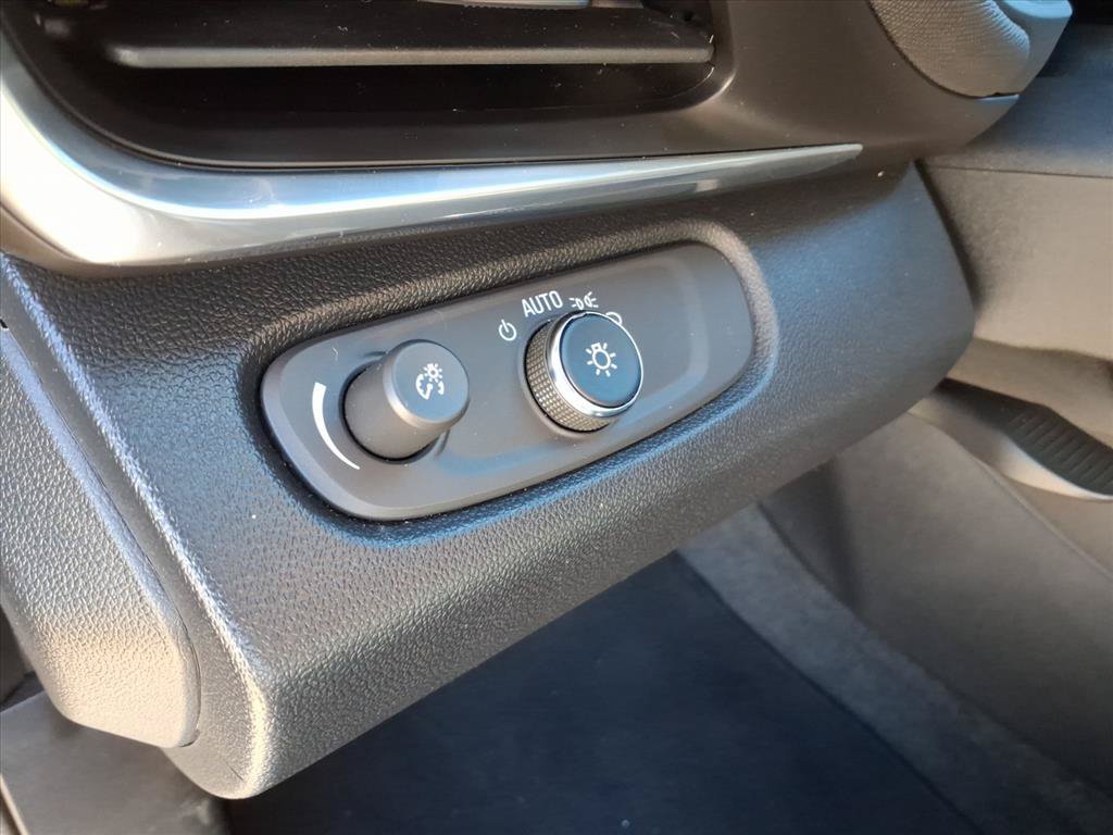 Used 2024 Buick Envista Preferred w/ Convenience I Package FWD image 20