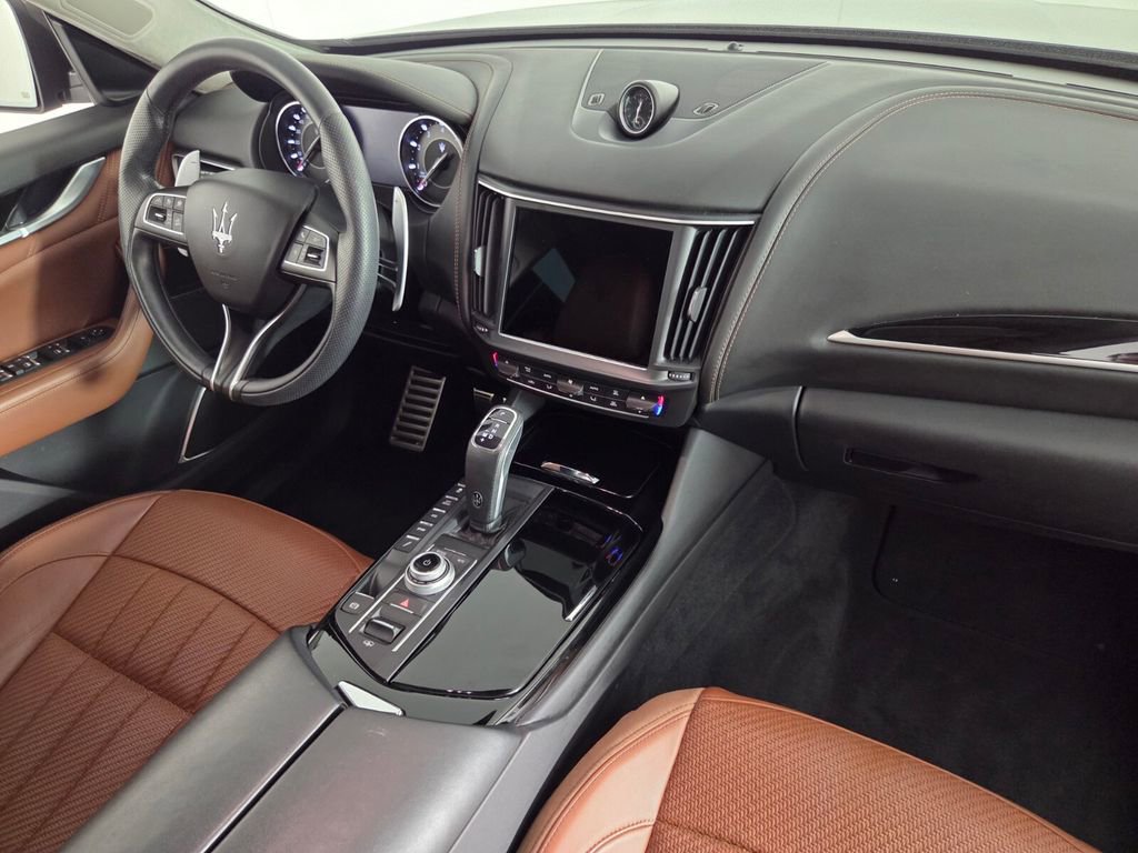 Used 2022 Maserati Levante Modena image 30