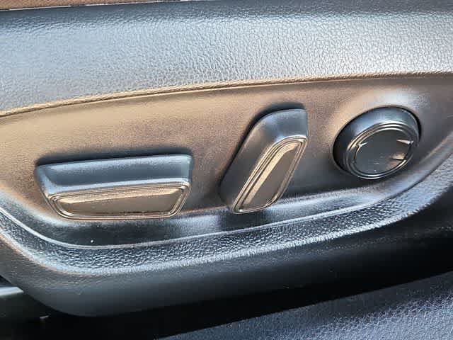 Used 2022 Toyota Camry LE FWD image 15