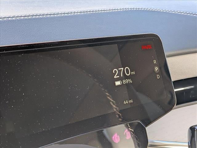 New 2025 Volvo EX90 Plus w/ Protection Package Premier image 11