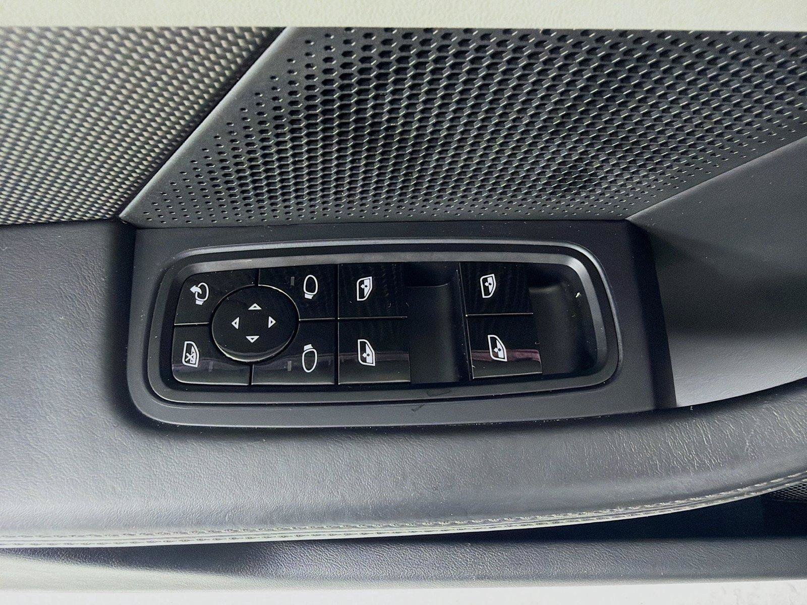 Certified 2020 Porsche Taycan Turbo S AWD/4WD image 8