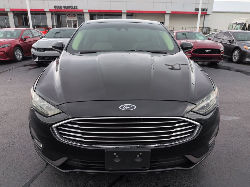 Used 2019 Ford Fusion SE w/ Equipment Group 151A FWD image 8