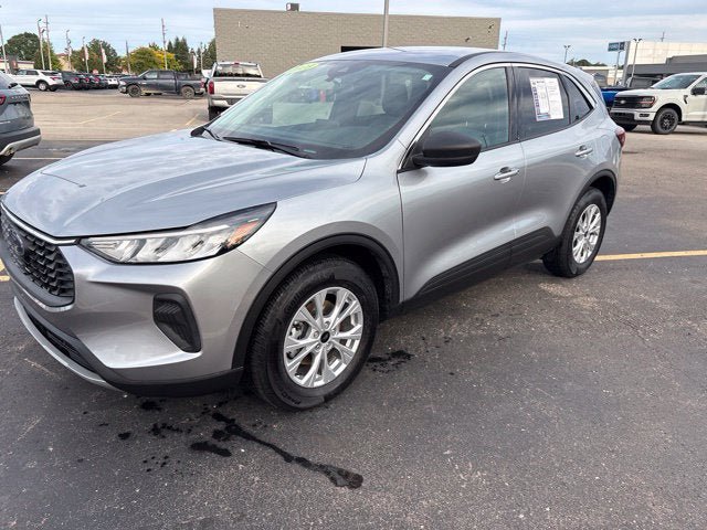 Used 2023 Ford Escape Active AWD/4WD image 14