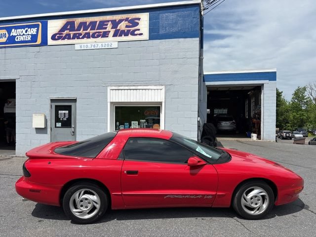 Used 1994 Pontiac Firebird Coupe RWD image 7