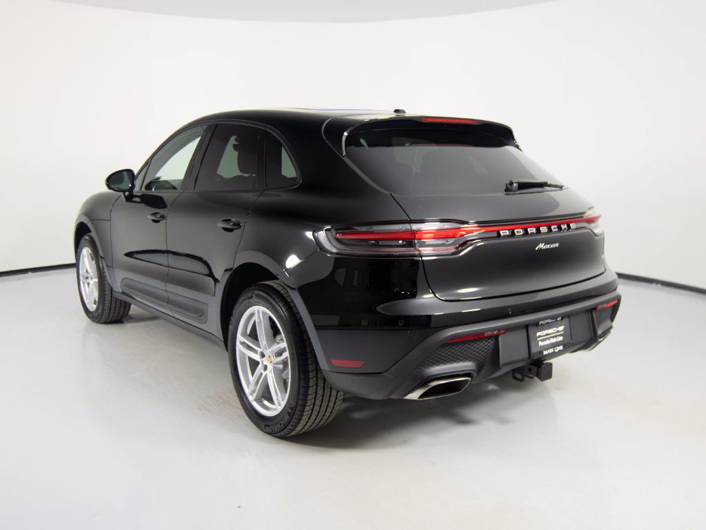 Certified 2026 Porsche Macan AWD/4WD image 13