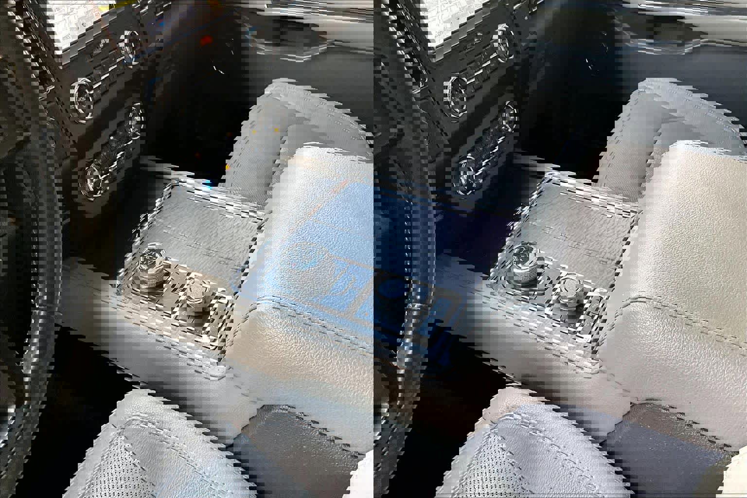 Used 2020 Ford Expedition Limited w/ Special Edition Package image 13