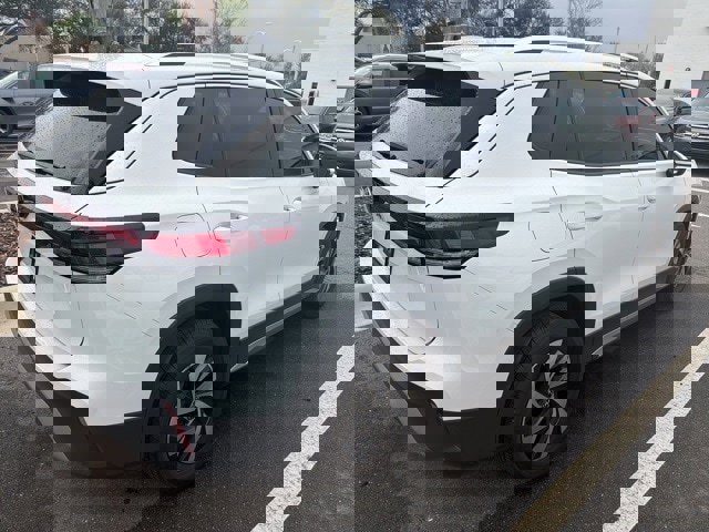 Used 2025 Volkswagen Tiguan S image 14